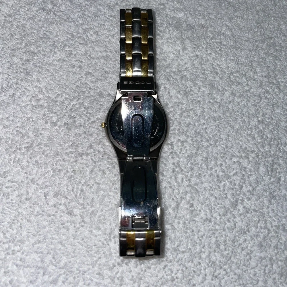 OFFICIALLY LICENSED DODGE WOMEN'S WATCH Needs Battery 5A